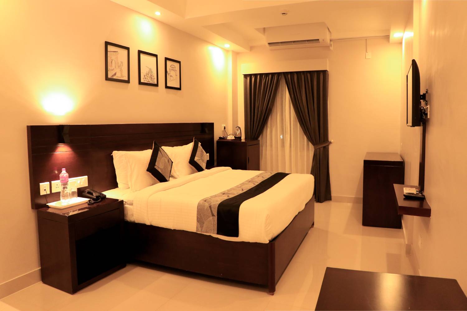 Semi Suite Rooms